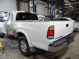 2001 Toyota Tundra Limited White Extended Cab 4.7L AT 2WD #Z23224